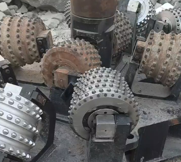 [field:title function='html2text(@me)'/]